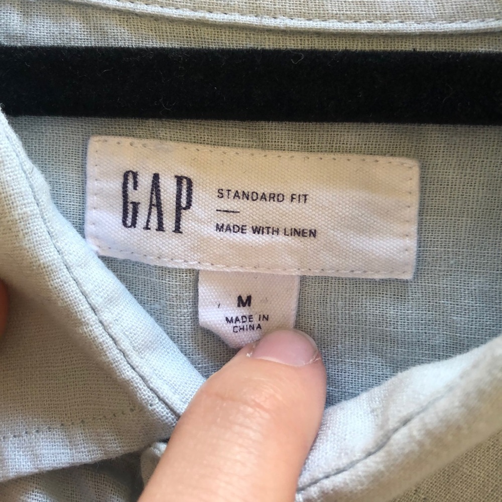 Gap Light Blue Button Down Long Sleeve Shirt Sizem - image 3